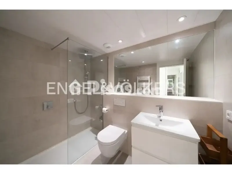 Bagni - Luxury Apartment with Rooftop Pool in Gran Vía