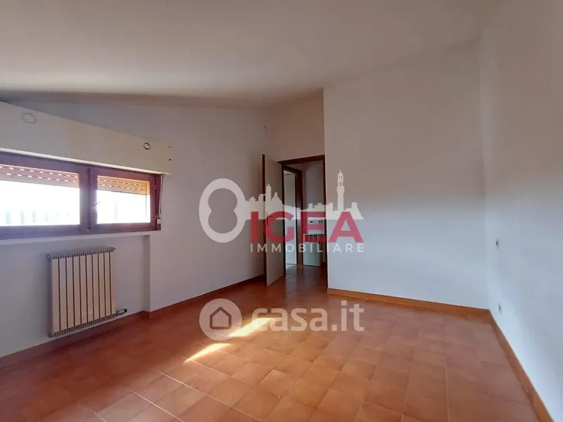 Pièces - Spacious Loft with Terrace in Siena