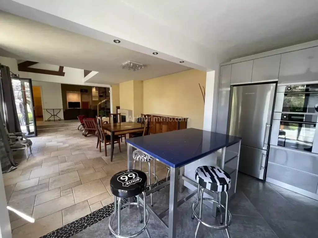Cuisine - Maison de caractère avec jardin à Soisy-sur-Seine