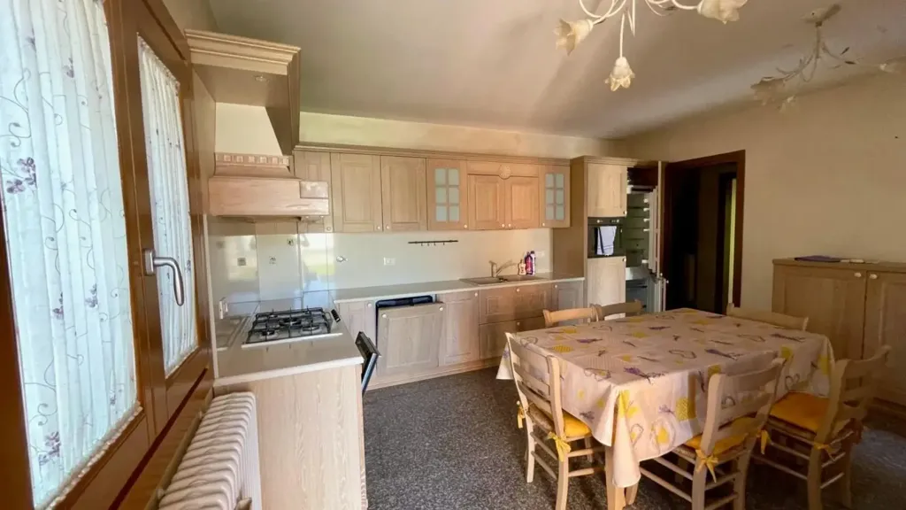 Salle à manger - Spacious Villa with Garden in Spilimbergo