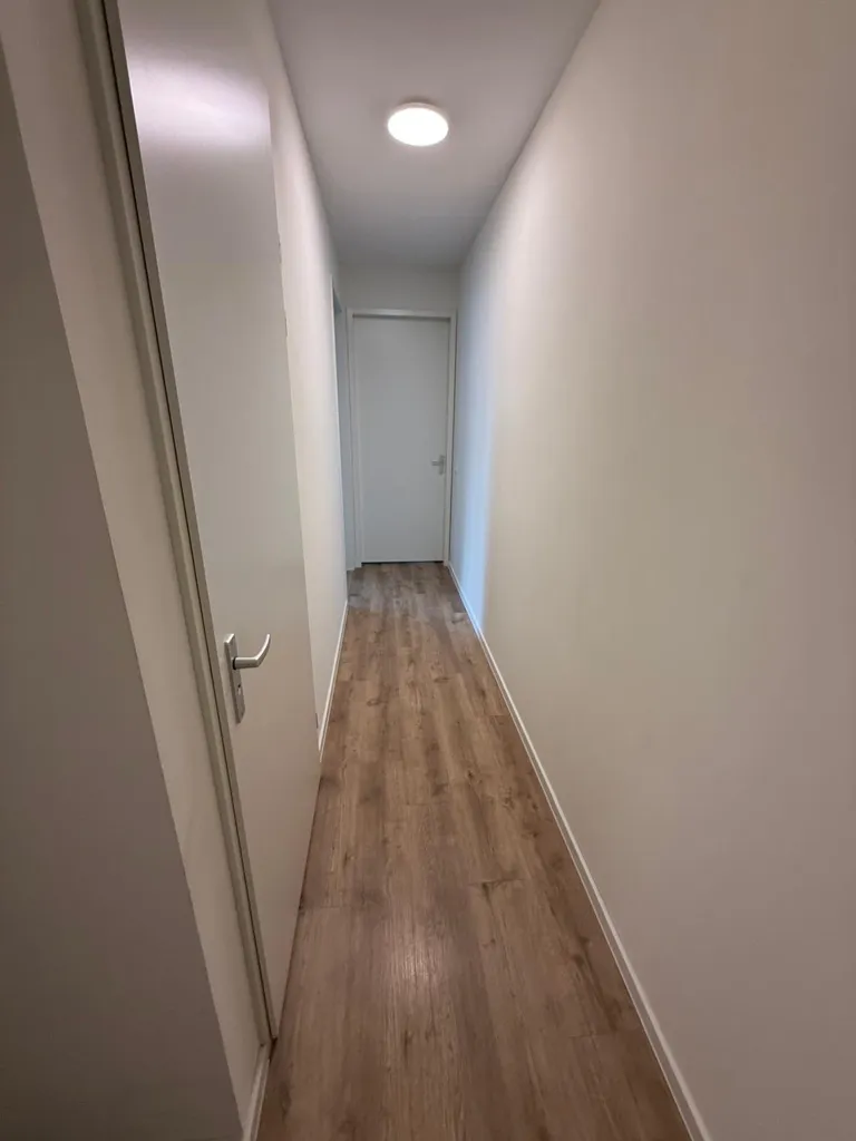 hallway_entrance
