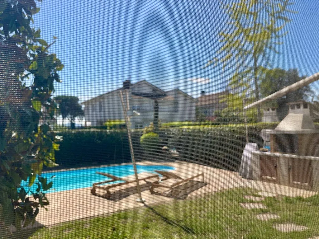 Bassein - Chalet with Pool and Terrace in Cucut