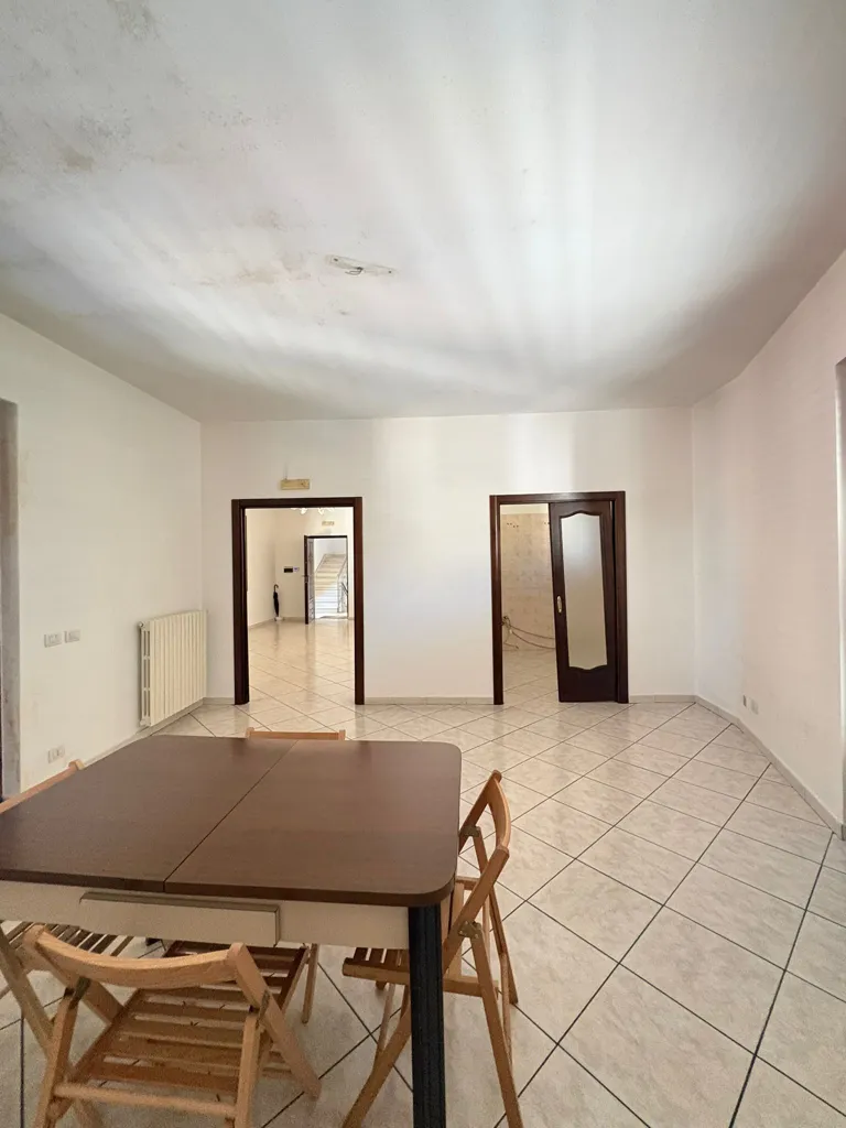 Söögituba - Colonial House with Terrace in Palma Campania