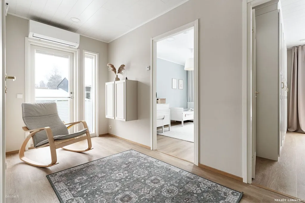 Esik - Modern House with Sauna and Carport