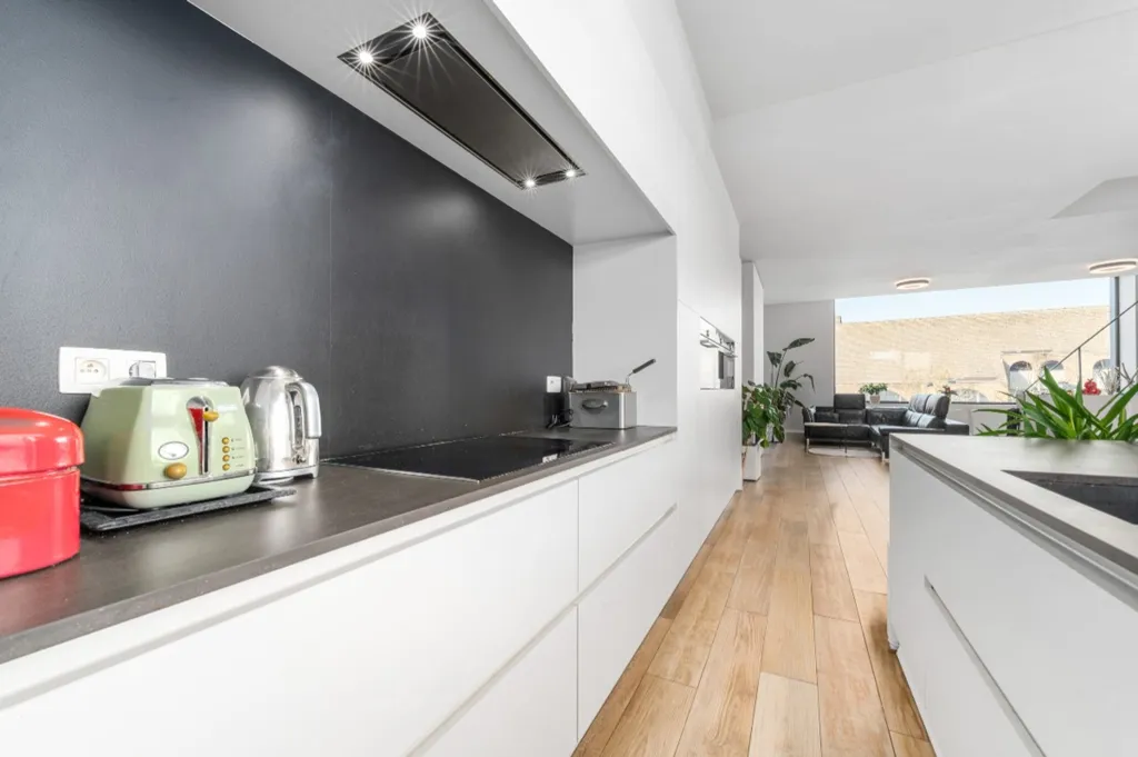 Cuisine - Appartement Rénové avec Terrasses au Centre de Dendermonde