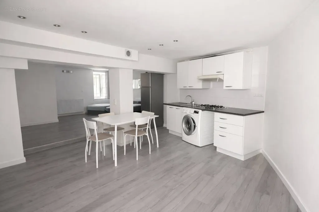 Cucina - Central 2-Bed Flat near Nîmes Art School