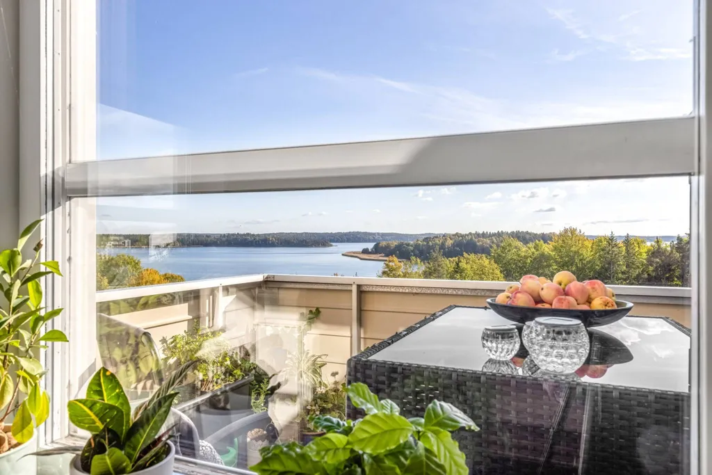 Balcon - Apartment with Sea View in Täby