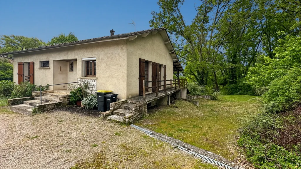 Välivaade - Individual House with Large Garden in La Force