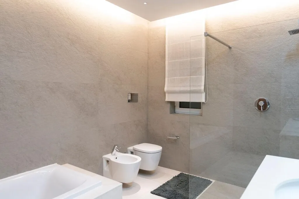 Salles de bain - Appartement 3 chambres à Ta' Xbiex