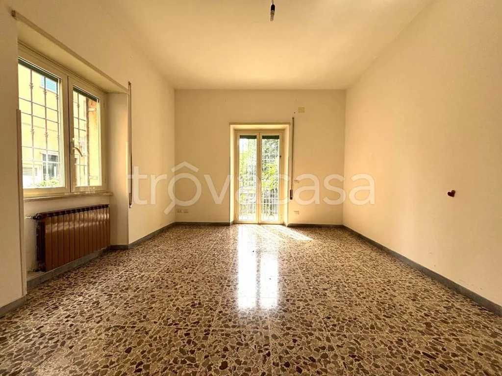 Pièces - Apartment with Balcony in Aprilia