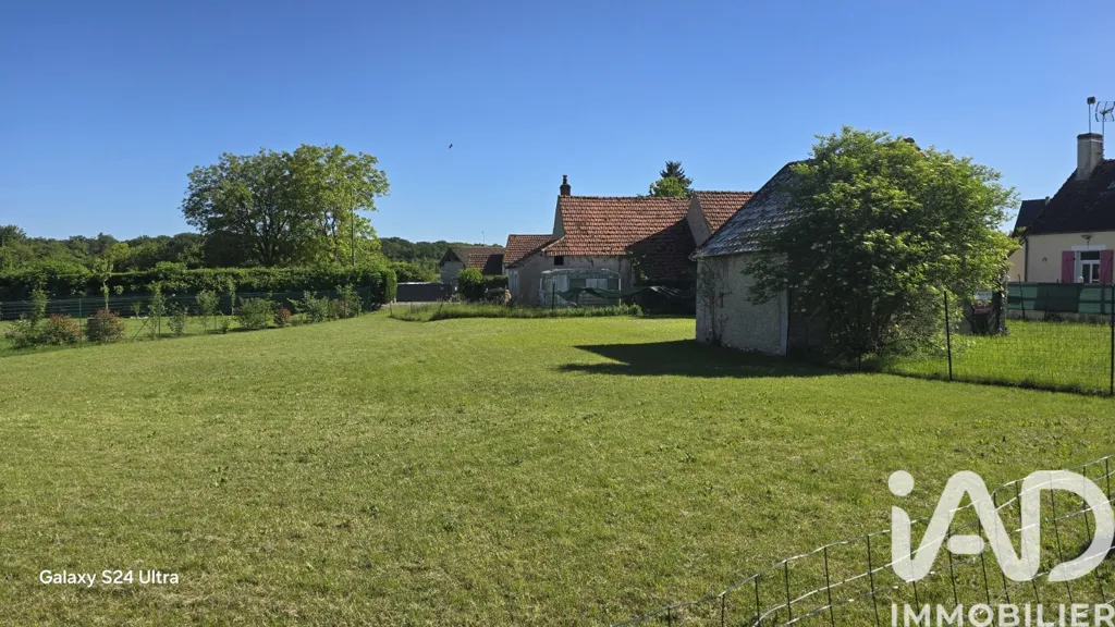 Jardin - Terrain à Bâtir avec Réseaux à Saint-Germain-des-Bois