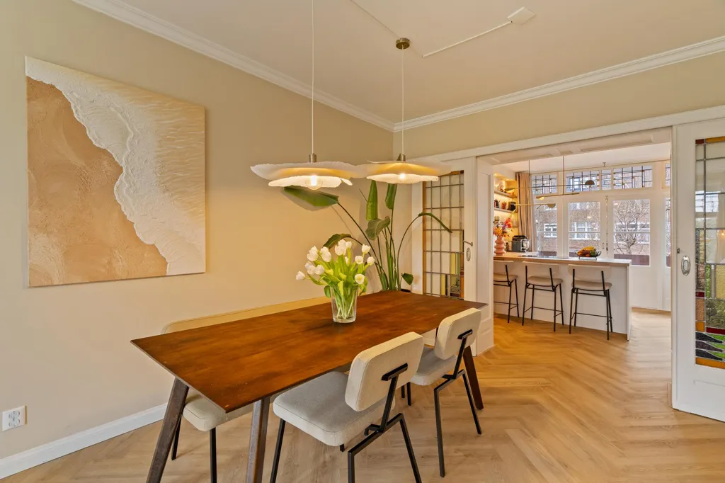 Sala da pranzo - Charming Gallery Flat with Park View in Utrecht