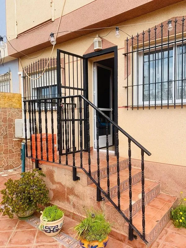 Välivaade - Duplex with Balcony in Quiet La Palma