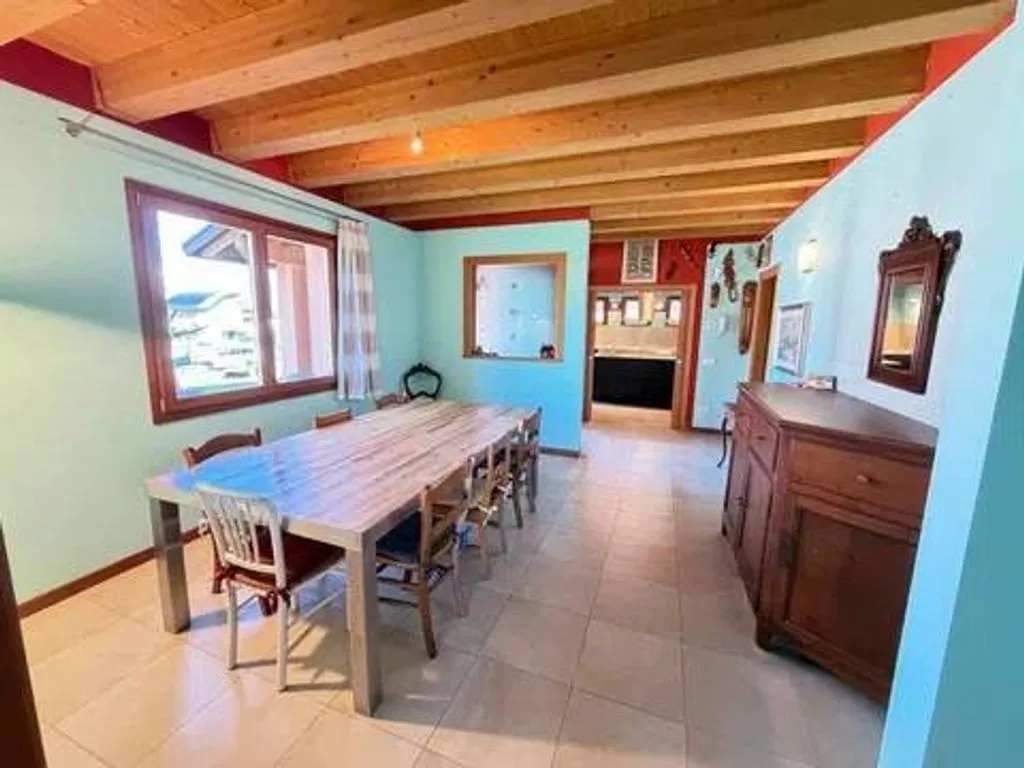 Salle à manger - Modern Villa with Solar Panels in Limana, Veneto