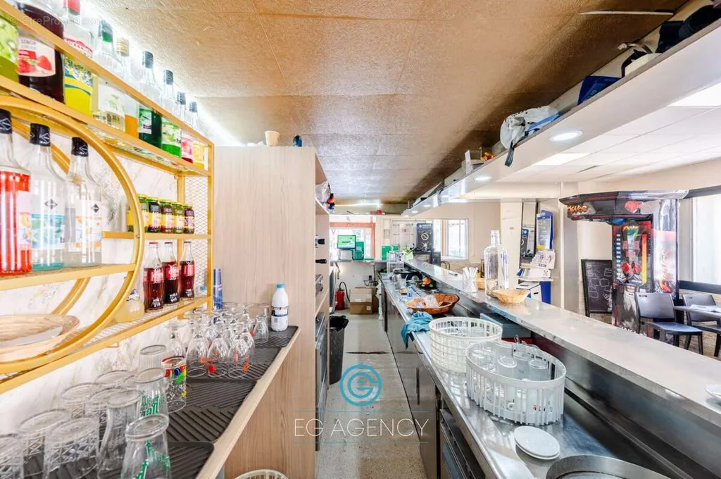 Ärihoone asukohas Marseille-12e