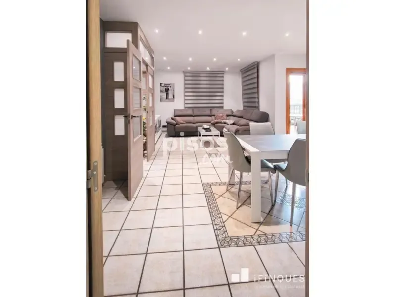 Söögituba - Luxury Villa with Private Pool in Castellar del Vallès