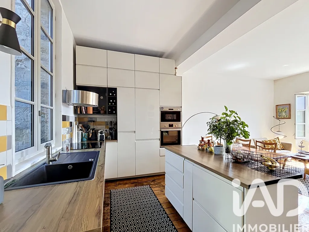 Kitchen - Duplex Apartment with River View in Bordeaux