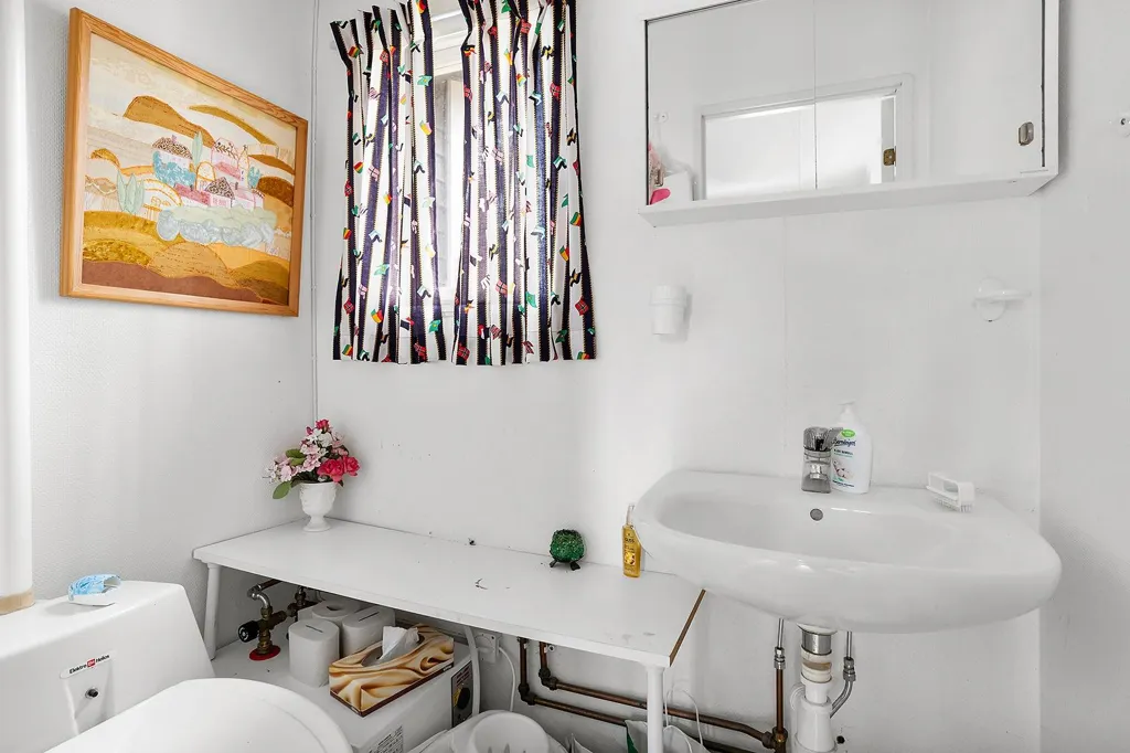 Salles de bain - Cottage with Water Access in Yxlan