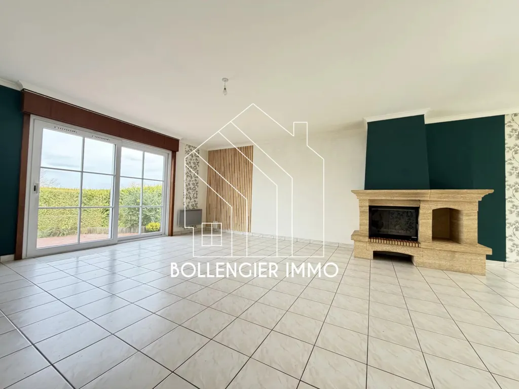 Maison 8 pièces à Hondeghem