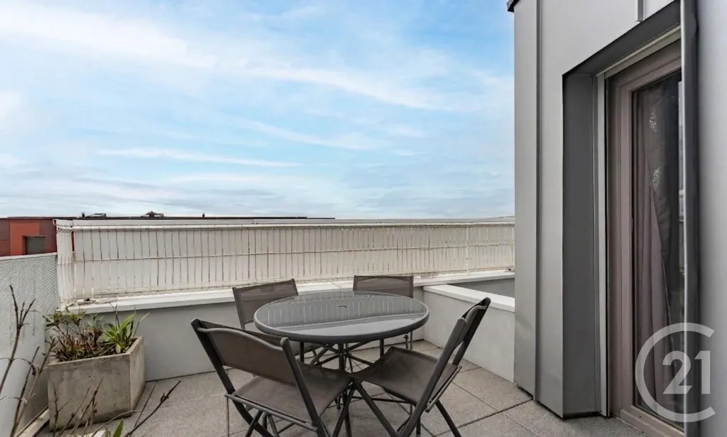 Terrasse - Appartement T4 avec Toit Terrasse à Saint-Priest