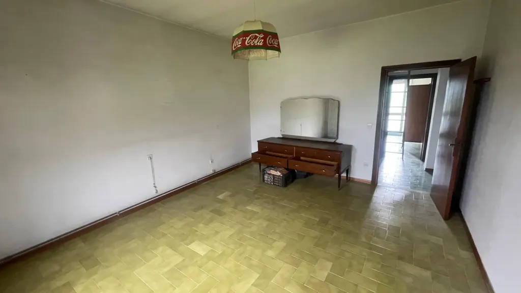 other_room