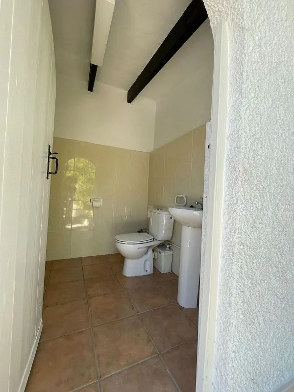 Bathrooms - Villa with Pool and Terrace in El Portet
