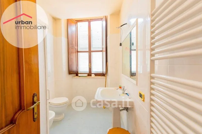 Vannitoad - Historic Apartment with Balcony in Pizzoli