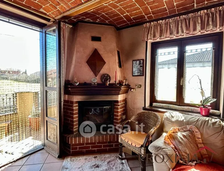 Soggiorno - Rustic Semidetached House with Alpine View in Villanova d'Asti
