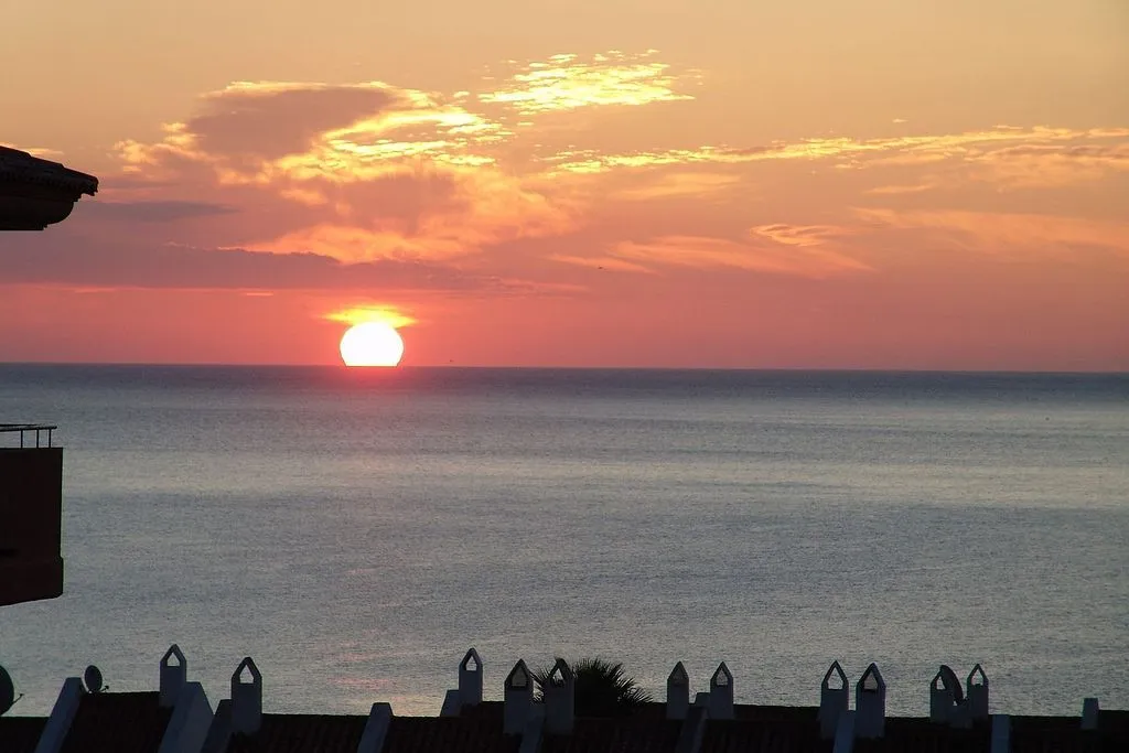 Rõdu - Apartment with Sea View and Pool in Manilva