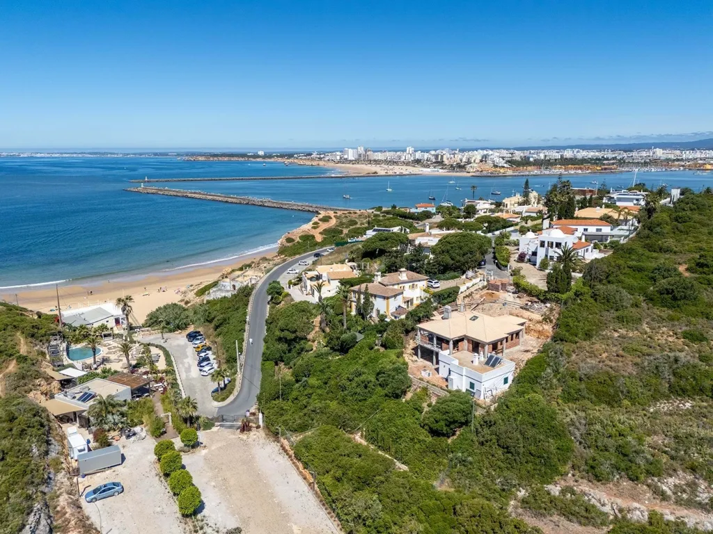 Õhuvaade - Beachfront Villa with Sea Views in Ferragudo