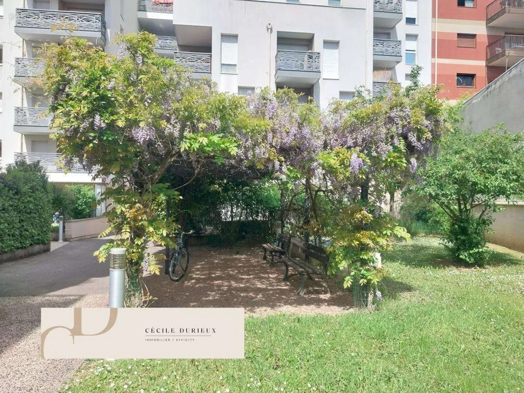 Giardino - T2 with Garden in Villeurbanne