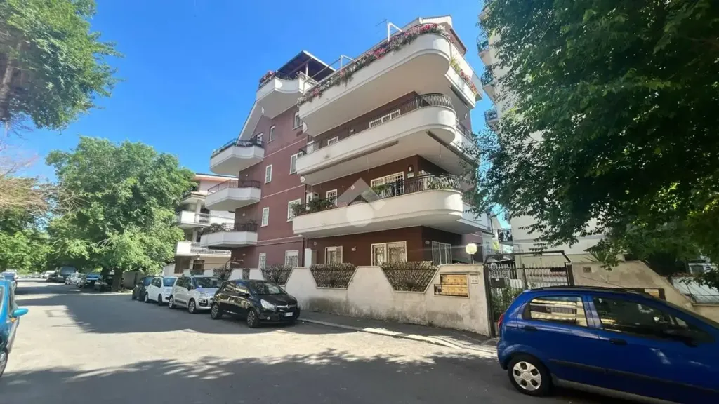 Välivaade - Spacious Apartment with Garden in Ladispoli