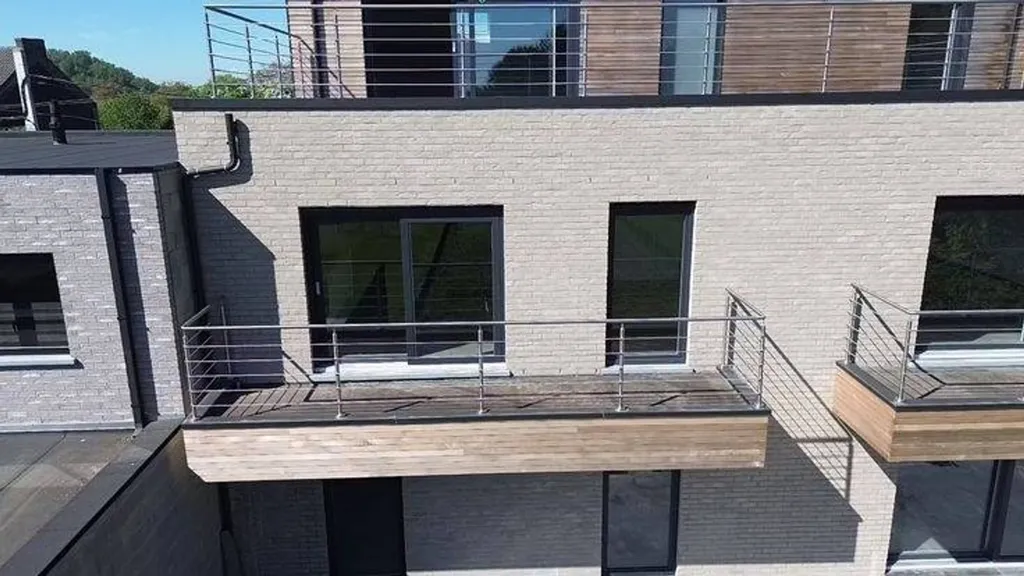 Vue aérienne - Appartement neuf avec terrasse à Châtelineau