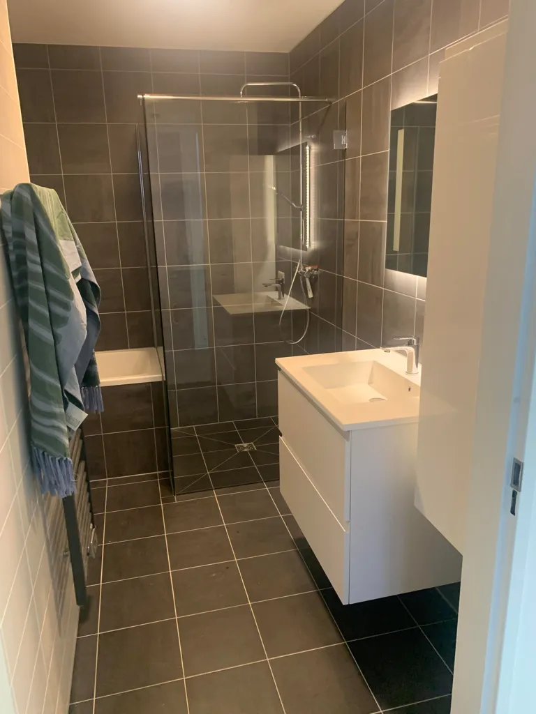 Bagni - Modern 3-Bedroom Apartment with Energy Label A+ in Eindhoven