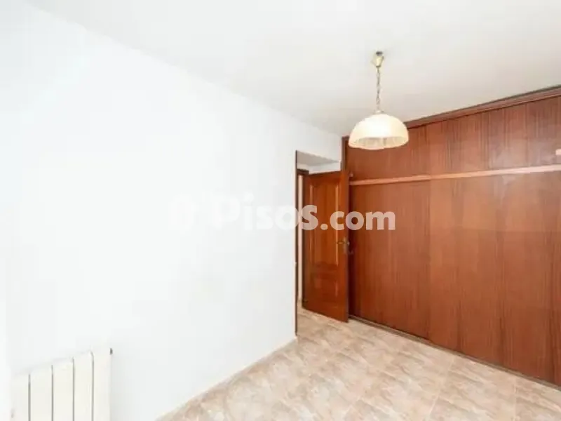 Stanze - Classically Styled Flat with Balcony in Traditional Centre