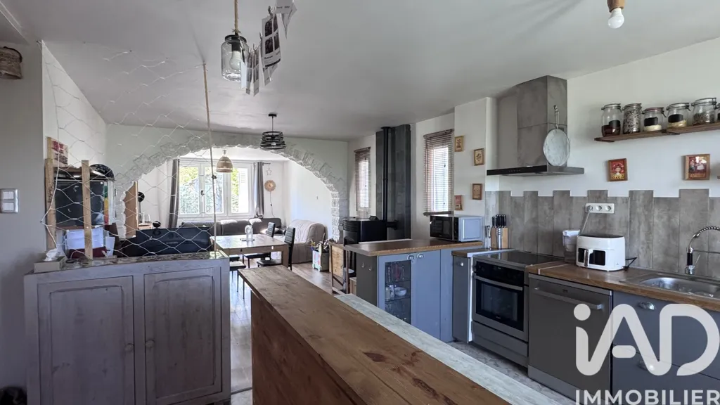 Cuisine - Maison avec Véranda à Chevrainvilliers