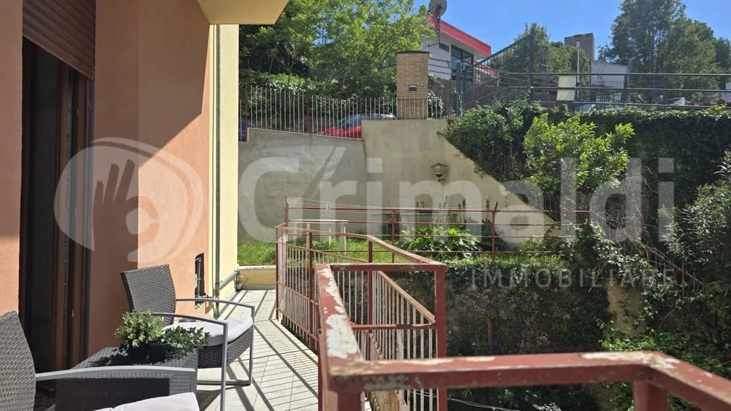 Rõdu - Restored Apartment with Balcony in Siena