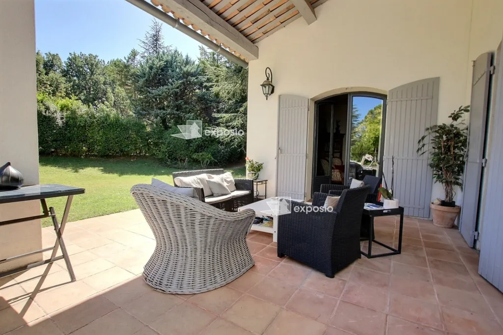 Terrace - 8-Piece Property with Pool in Aix-en-Provence