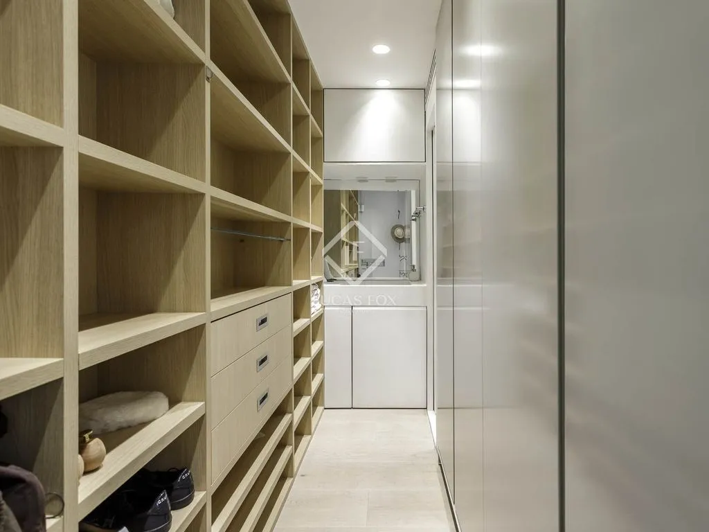 Pièces - Bright 1-Bed Flat in Jerónimos, Madrid