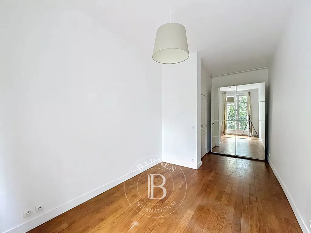 Toad - Flat with Double Reception in Rue Pierre Cherest