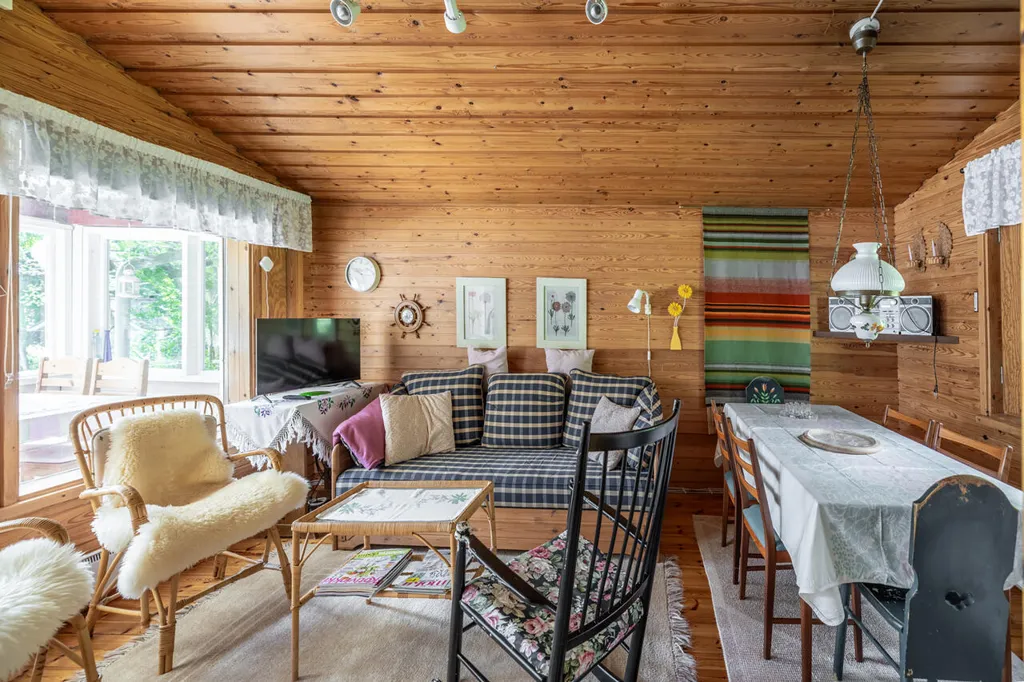 Soggiorno - Cottage with Sauna by Kyyvesi Lake