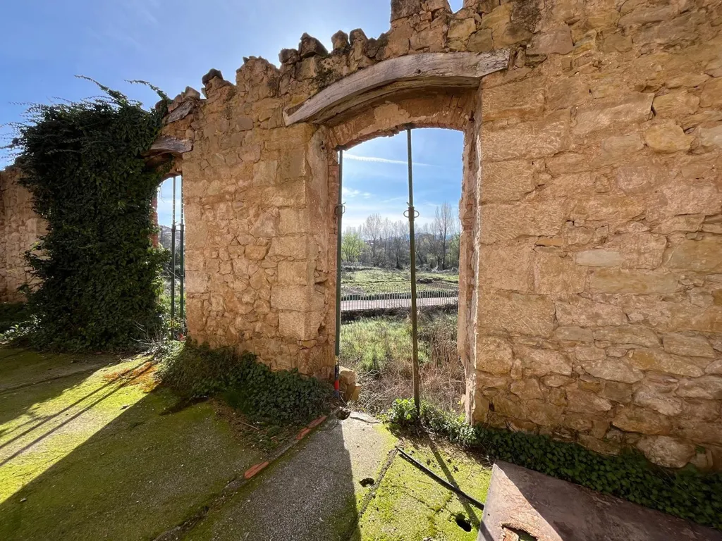 Aed - Historic Mill with River Views in Valderrobres
