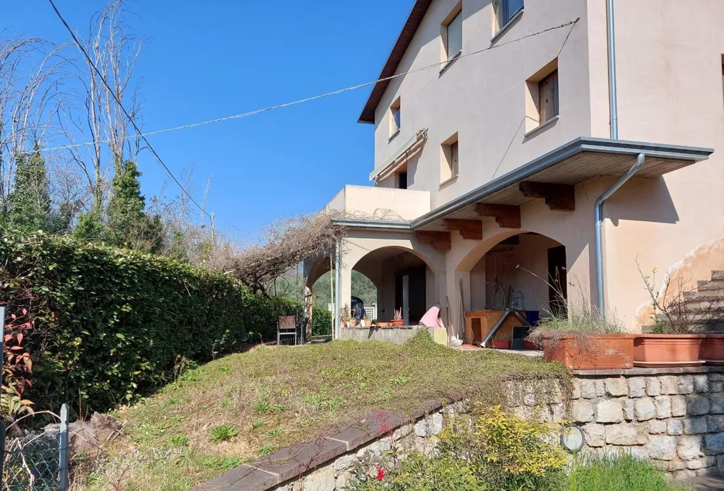 Apartment with Garden View in Cellatica