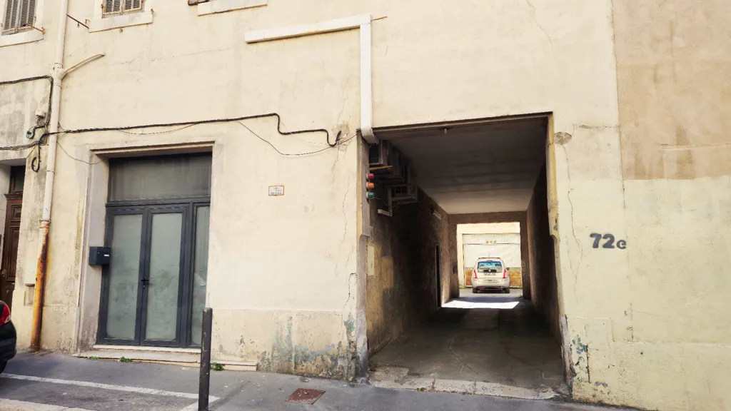 Välivaade - Loft with Parking in Marseille 6ème