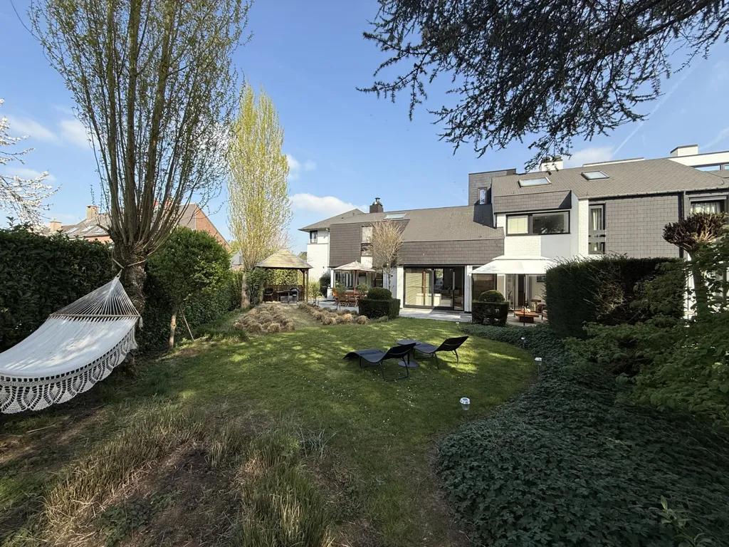 Jardin - Maison d'Architecte 4 Chambres à Kraainem