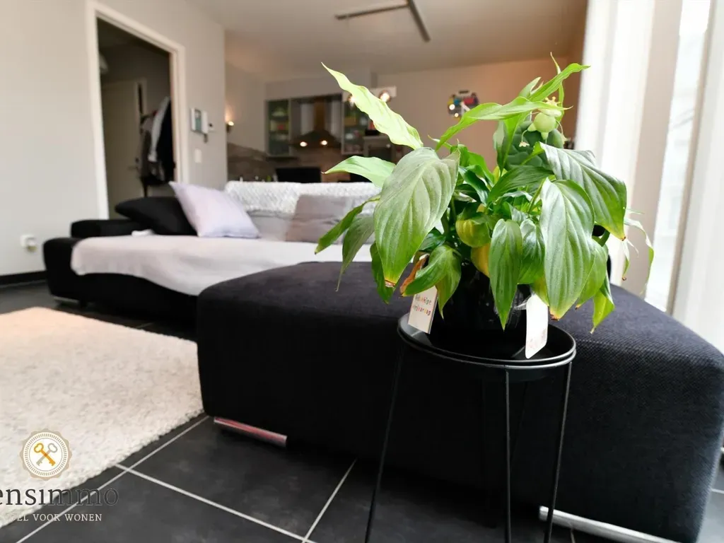 Séjour - Appartement avec Vue sur le Stadsplein à Genk