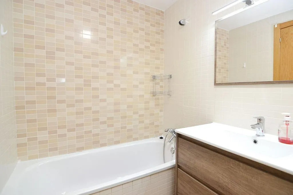 Vannitoad - Apartment with Pool in La Dehesa, Navalcarnero