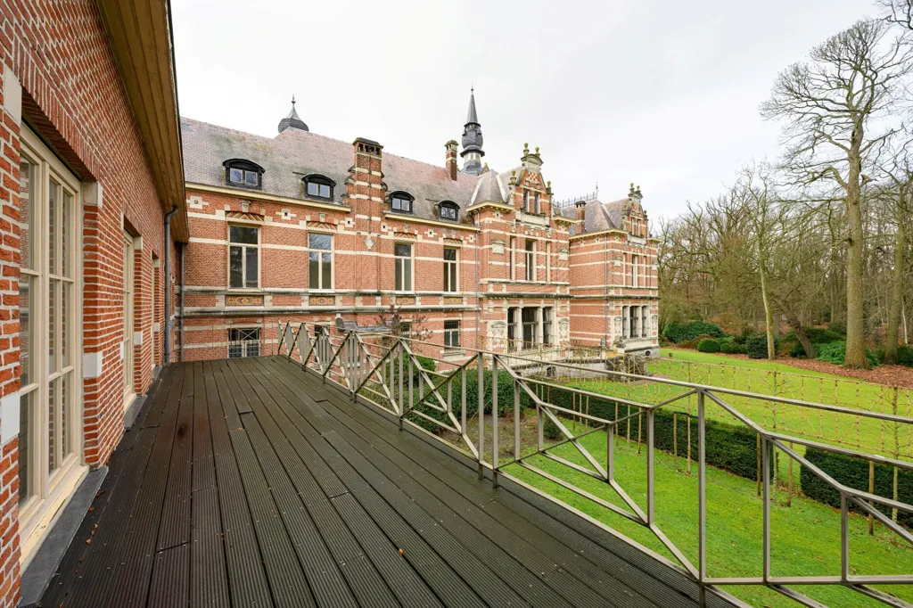 Välivaade - Office Spaces in Castle Kapellen, Antwerp