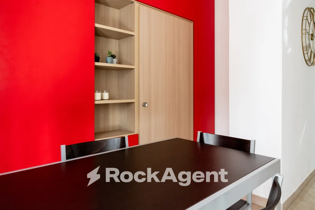 Esszimmer - 2-Bedroom Apartment with Balcony in Rome