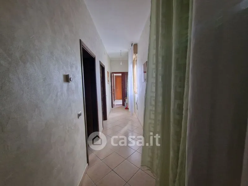 Esik - Rustic Trilocale with Garage in Viadana